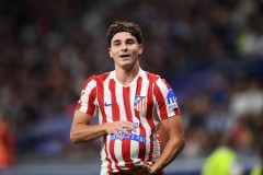 奥维耶多队卡佐拉回归迎战巴塞罗那关键战役备战纪实